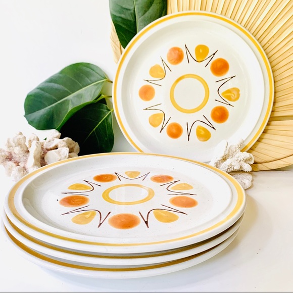 ⚡️SOLD⚡️MIDMOD SUNBEAM PLATES - Set of 4 - Picture 2 of 8